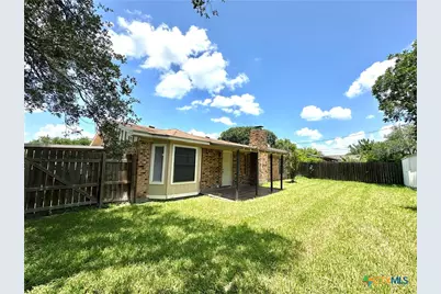225 Monterrey Drive, Victoria, TX 77904 - Photo 18