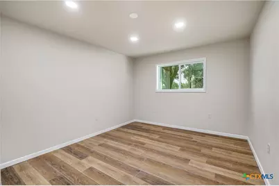 1226 E US Highway 90, Flatonia, TX 78941 - Photo 18