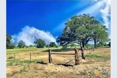 5350 Soda Springs Road, Luling, TX 78648 - Photo 8