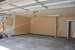 210 Meadow Ln, Martindale, TX 78655 - Photo 22