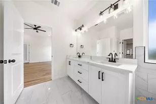 15938 Salado Dr, Temple, TX 76502 - Photo 24