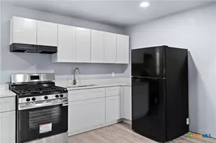 805 S 32nd, Temple, TX 76501 - Photo 4