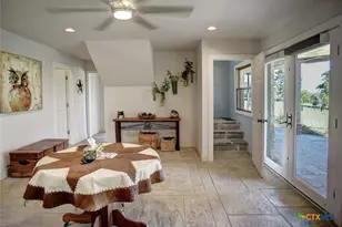 490 John Craft Rd, Red Rock, TX 78662 - Photo 22