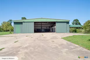 490 John Craft Rd, Red Rock, TX 78662 - Photo 10