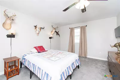 507 E 1st Street, Cameron, TX 76520 - Photo 16