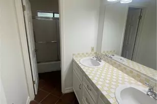 403 Turtle Rock Dr, Victoria, TX 77904 - Photo 20