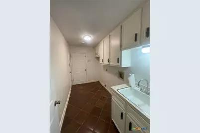 403 Turtle Rock Drive, Victoria, TX 77904 - Photo 22