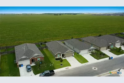 337 Cordova Crossing, Seguin, TX 78155 - Photo 22
