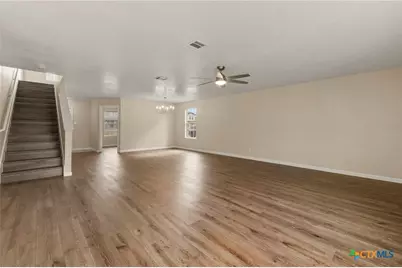 671 Northwest Crossing Drive, New Braunfels, TX 78130 - Photo 12