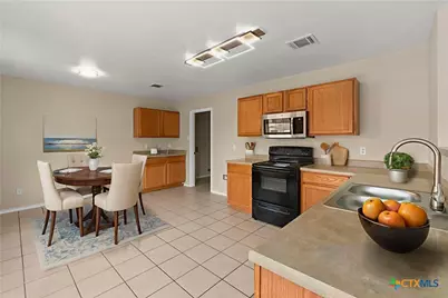 671 Northwest Crossing Drive, New Braunfels, TX 78130 - Photo 18