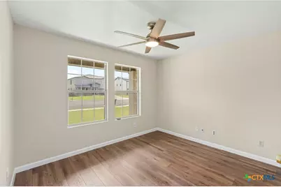 671 Northwest Crossing Drive, New Braunfels, TX 78130 - Photo 6