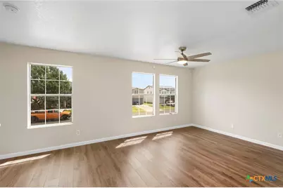 671 Northwest Crossing Drive, New Braunfels, TX 78130 - Photo 30