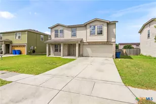 671 NW Crossing Dr, New Braunfels, TX 78130 - Photo 4