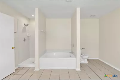 671 Northwest Crossing Drive, New Braunfels, TX 78130 - Photo 34