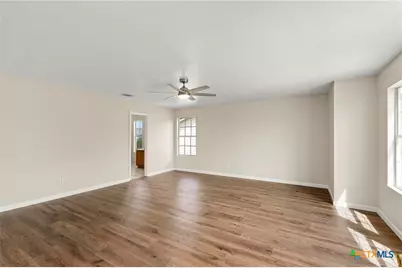 671 Northwest Crossing Drive, New Braunfels, TX 78130 - Photo 26