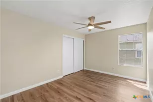 671 NW Crossing Dr, New Braunfels, TX 78130 - Photo 32