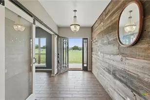 108 Santa Gertrudis Dr, Sutherland Springs, TX 78161 - Photo 8