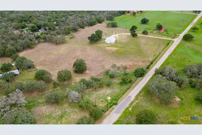 108 Santa Gertrudis Drive, Sutherland Springs, TX 78161 - Photo 6