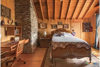 1218 Oakwood Loop, Windcrest, TX 78676 - Photo 16