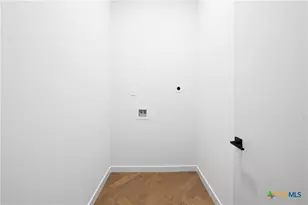 2209 S 1st St, Austin, TX 78704 - Photo 24