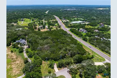 127 Kings Way, New Braunfels, TX 78132 - Photo 14