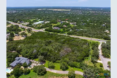 127 Kings Way, New Braunfels, TX 78132 - Photo 4