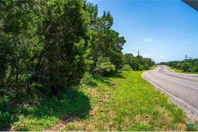 127 Kings Way, New Braunfels, TX 78132 - Photo 8