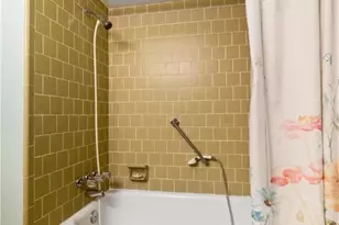 508 W Johnson St, Cuero, TX 77954 - Photo 12