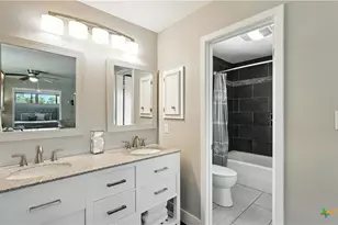 130 Oak Ridge Dr, New Braunfels, TX 78132 - Photo 24