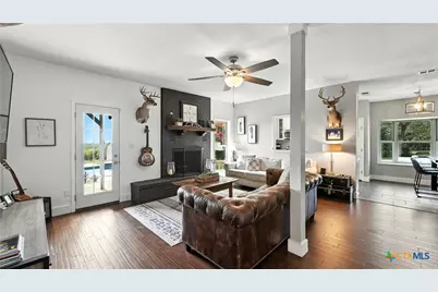 130 Oak Ridge Drive, New Braunfels, TX 78132 - Photo 22