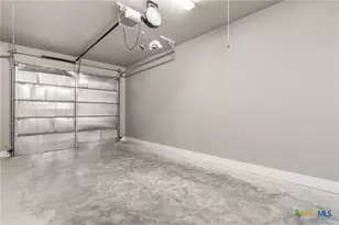 152 Navarro Xing, Seguin, TX 78155 - Photo 14