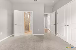 152 Navarro Xing, Seguin, TX 78155 - Photo 12