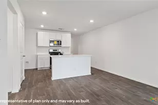 914 Indian Wy, Seguin, TX 78155 - Photo 12