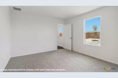 914 Indian Way, Seguin, TX 78155 - Photo 20