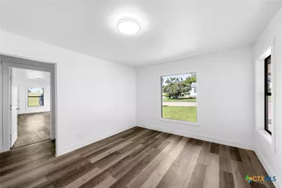 1524 E Avenue B, Temple, TX 76501 - Photo 16