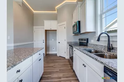 188 Turnberry Drive, La Vernia, TX 78121 - Photo 8