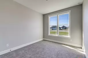 188 Turnberry Dr, La Vernia, TX 78121 - Photo 12