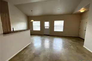 271 Rosalie Dr, New Braunfels, TX 78130 - Photo 8