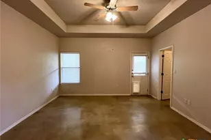 271 Rosalie Dr, New Braunfels, TX 78130 - Photo 18