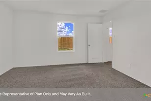 1030 Gladys Run, Seguin, TX 78155 - Photo 14