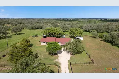 1033 Fm 1351, Goliad, TX 77963 - Photo 1