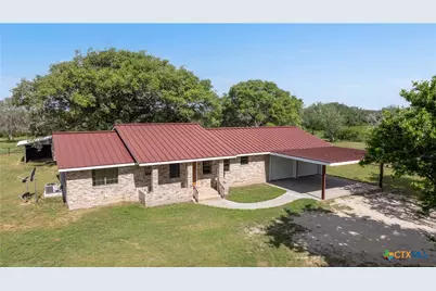 1033 Fm 1351, Goliad, TX 77963 - Photo 6