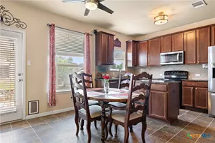 326 Comal Run, Hutto, TX 78634 - Photo 6