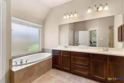 2989 Saddlehorn Drive, Seguin, TX 78155 - Photo 14