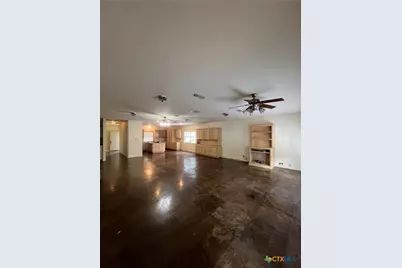 184 E Lincoln Street, New Braunfels, TX 78130 - Photo 10