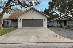 184 E Lincoln St, New Braunfels, TX 78130 - Photo 2