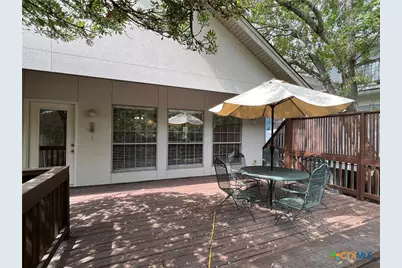 184 E Lincoln Street, New Braunfels, TX 78130 - Photo 42