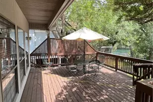 184 E Lincoln St, New Braunfels, TX 78130 - Photo 34