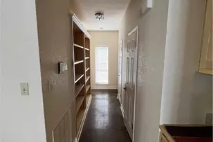 184 E Lincoln St, New Braunfels, TX 78130 - Photo 16