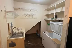 184 E Lincoln St, New Braunfels, TX 78130 - Photo 24